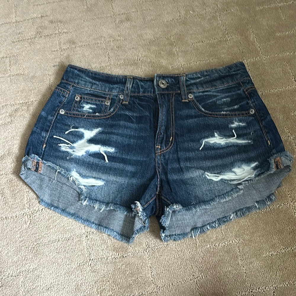 American Eagle Outiftters size 2 New With Tags